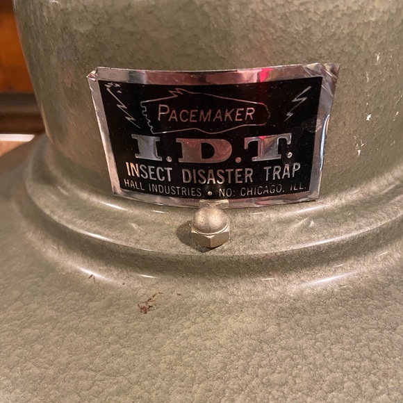 Vintage Insect Zapper - Picture 3 of 9